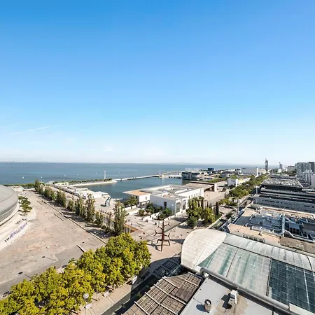 De Alto Padrao Na Expo Vista Rio Tejo * Лиссабон