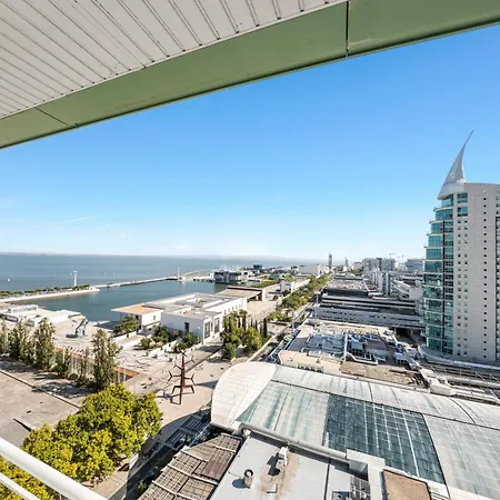 Апартаменты De Alto Padrao Na Expo Vista Rio Tejo Лиссабон